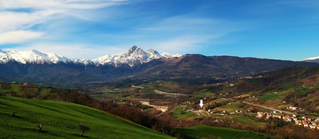 Residence Stella Del Gran Sasso Colledara Екстер'єр фото
